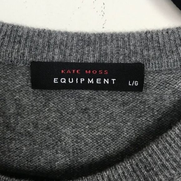 Kate Moss Equipment Gray Ryder 100% Cashmere Lightning Bolt Sweater NWT Large - Picture 9 of 11